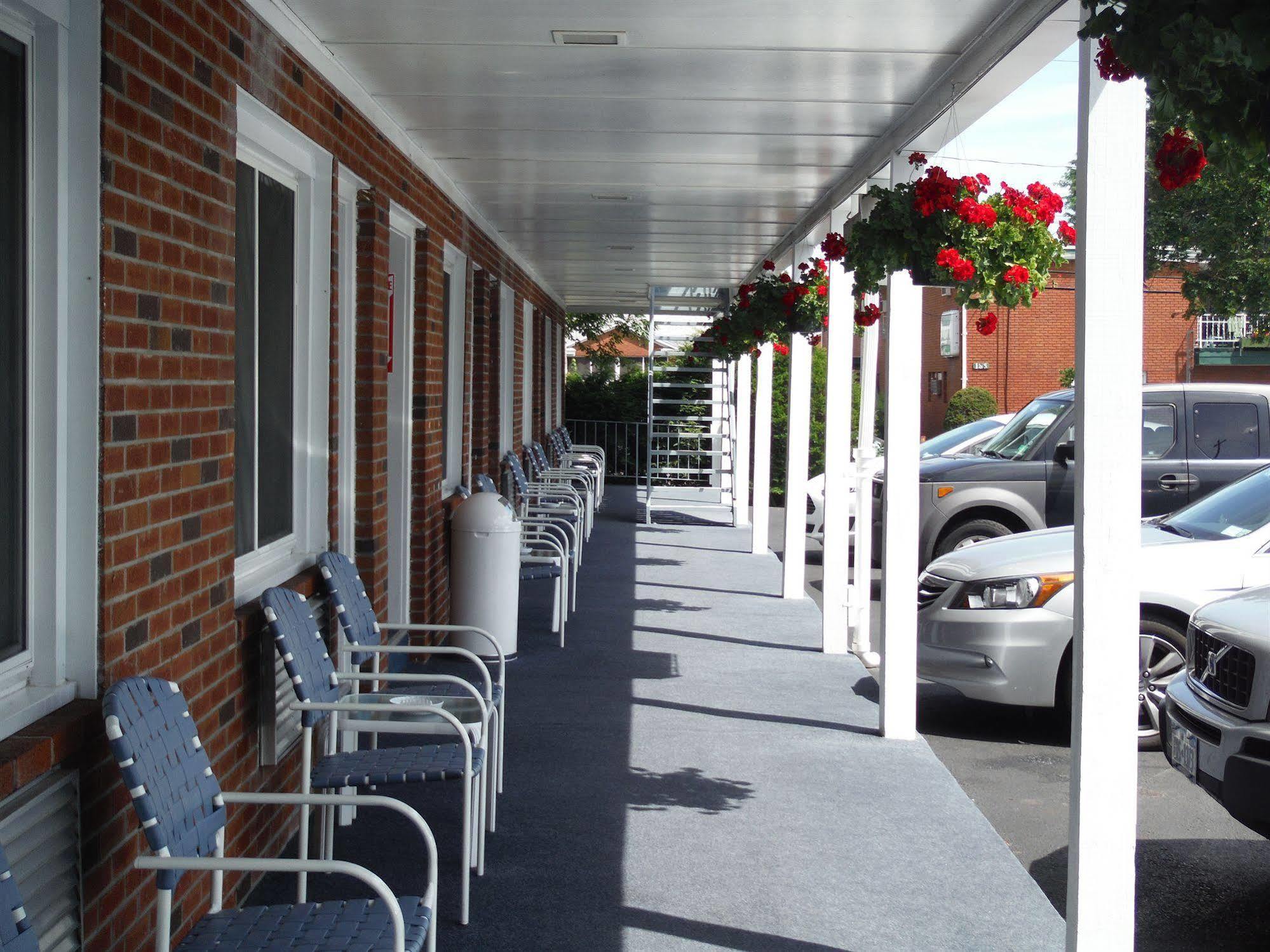 The Springs Motel Saratoga Springs Exterior foto